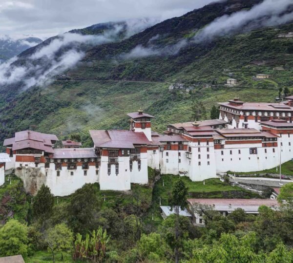 The-beautiful-dzong-of-Trongsa-Bhuatan